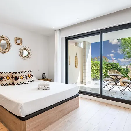 Apartment Le Palma : Elegance Piscine Clim Terrasse Antibes