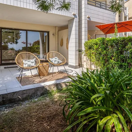 Le Palma : Elegance Piscine Clim Terrasse Apartment *